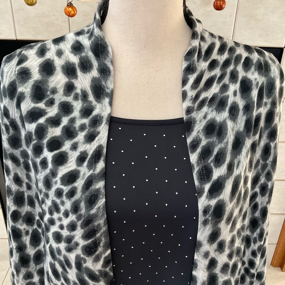 Cathy Daniels Open Front Cheetah Print Cardigan w/Tank Attached, Women’s Sz 1X - Picture 2 of 9
